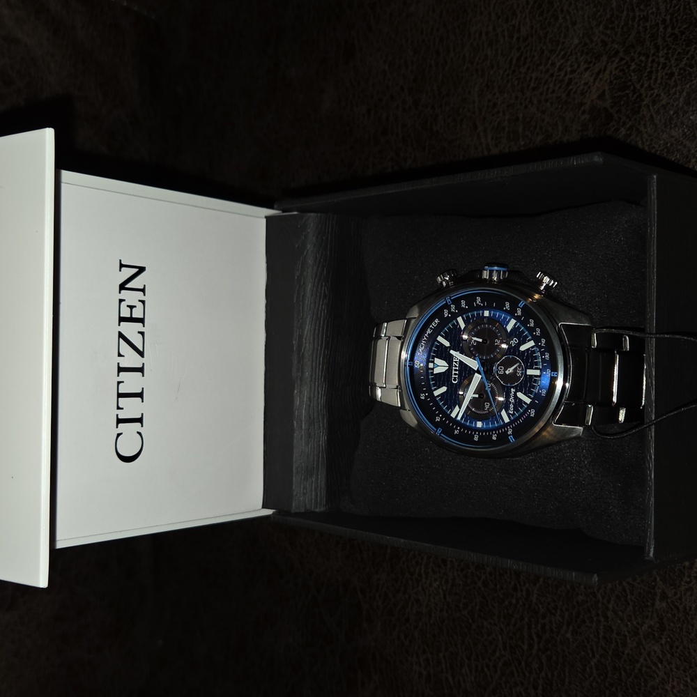 New Citizen Eco-Drive Watch CA4560-81L Chronograph Blue Dial Silver Steel Strap - Picture 3 of 8